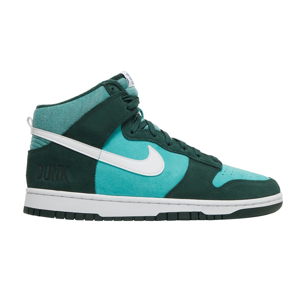 Nike Dunk High Retro SE — Athletic Club Pro Green